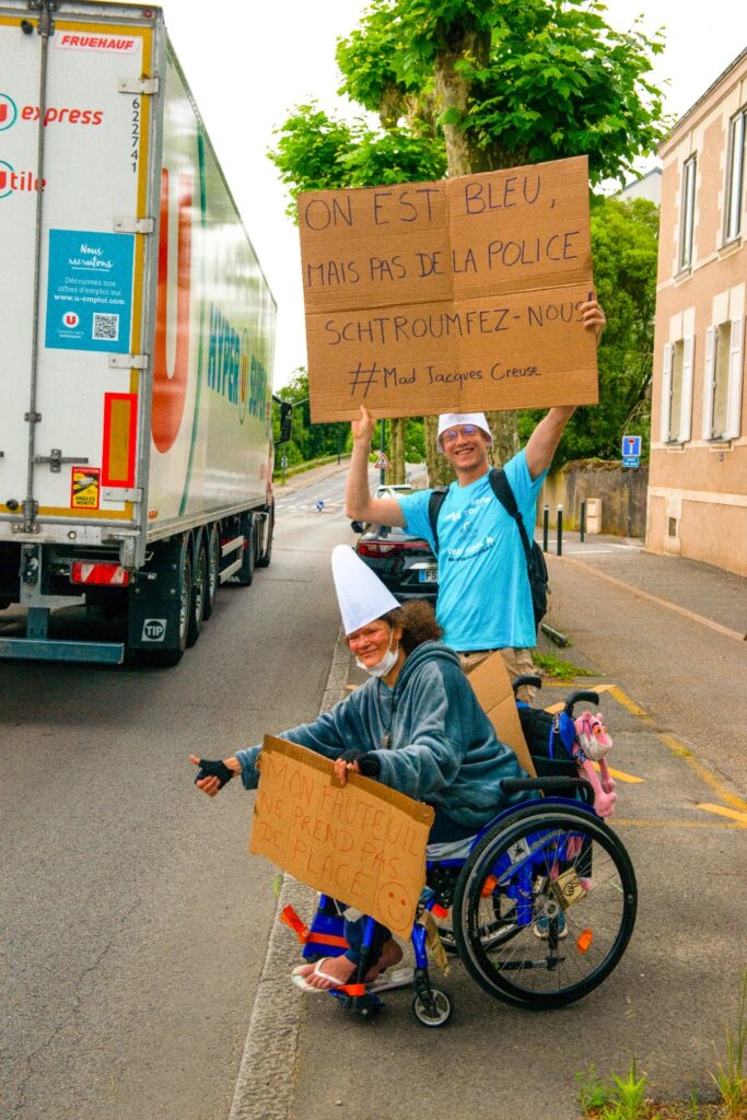 On s’est lancé un défi un peu fou : partir en stop jusqu’en Creuse !